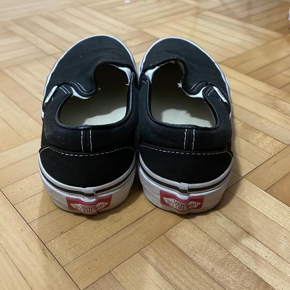 Slip-On Vans 🖤